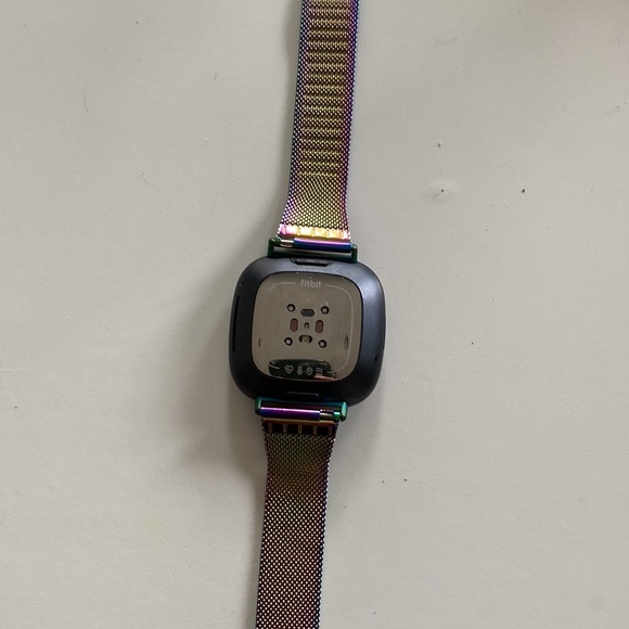 Fitbit Sense - Picture 2 of 3